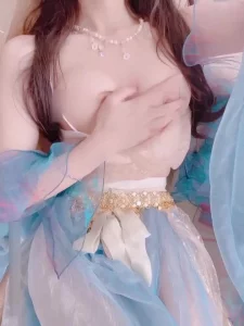 极品白嫩少女自慰